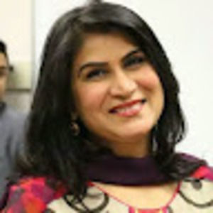 Meet your Posher, Amyna